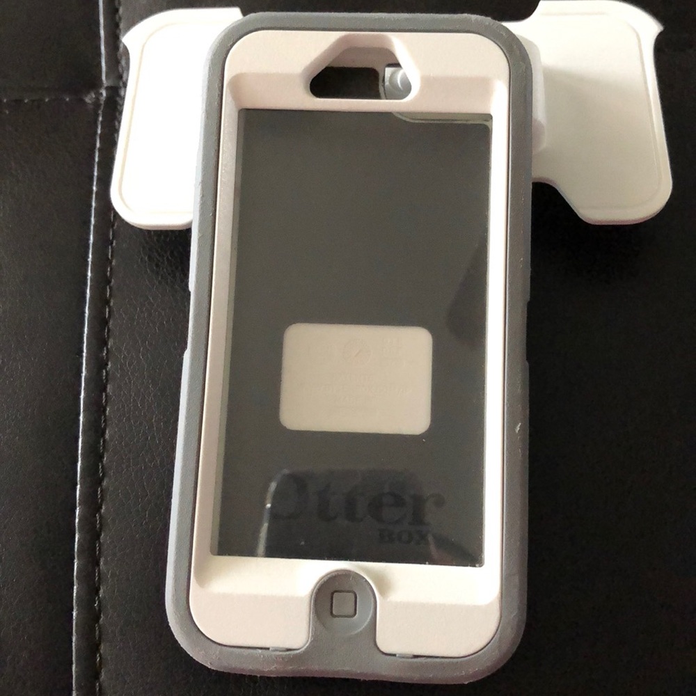 Otter Box - Picture 4 of 8